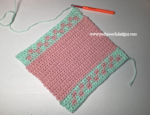 Crochet Checked Edge Washcloth - Elegant and Practical Addition to Your Bathroom