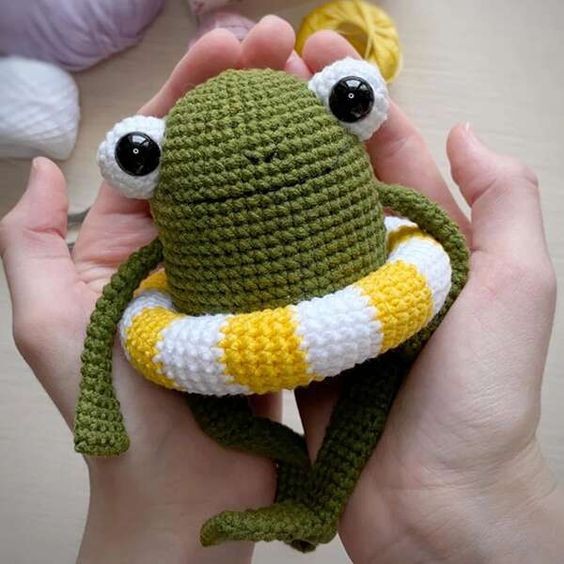 Create Your Adorable Crochet Frog Wearing Lifebuoy: Step-by-Step Guide Create Your Adorable Crochet Frog Wearing Lifebuoy: Step-by-Step Guide