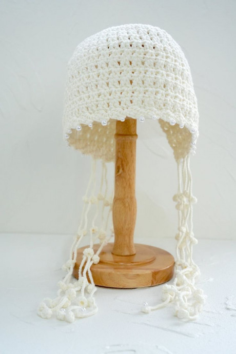 Create the Cozy and Stylish Crochet Tassel Hat - A Perfect Winter Accessory Create the Cozy and Stylish Crochet Tassel Hat - A Perfect Winter Accessory