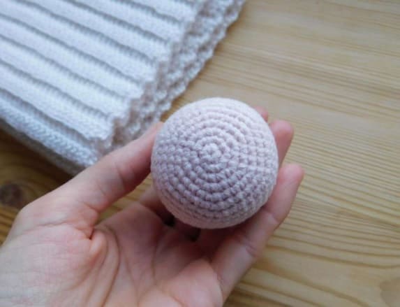 Create Your Own Adeline Amigurumi: An Adorable Crochet Bunny Pattern for All Ages