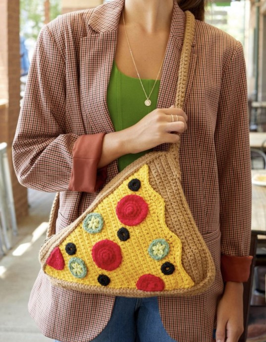 Discover the Unique Crochet Pepperoni Pizza Purse - A Whimsical and Functional Accessory Discover the Unique Crochet Pepperoni Pizza Purse - A Whimsical and Functional Accessory