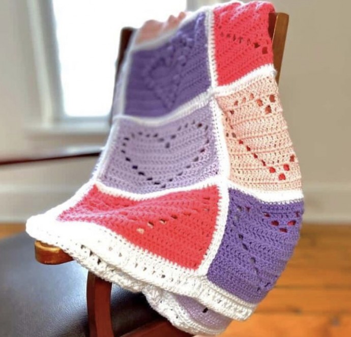 Love You With All My Heart Crochet Blanket (Free Pattern)