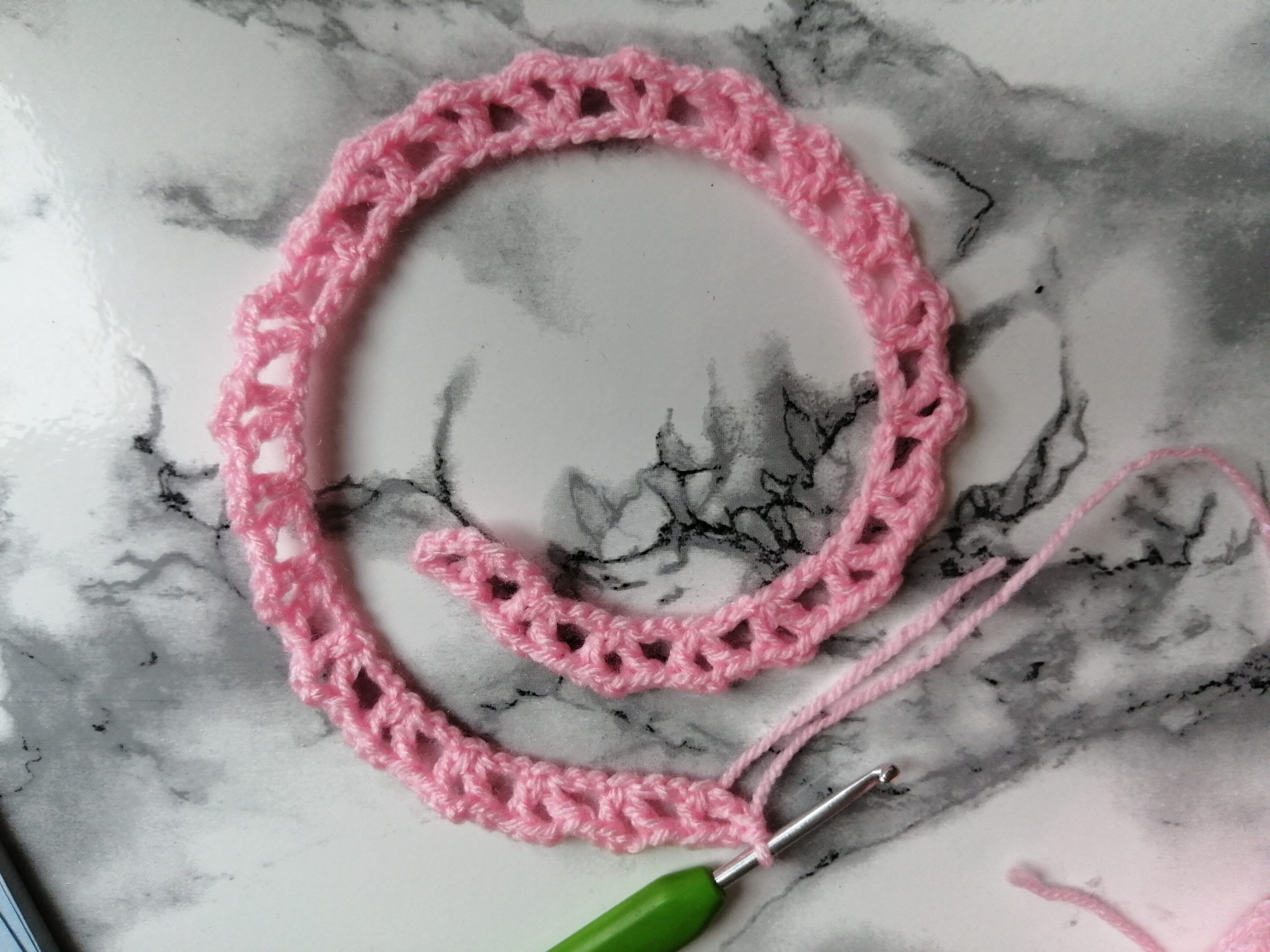 Create a Beautiful Crocheted Rose: Step-by-Step Guide for Beginners