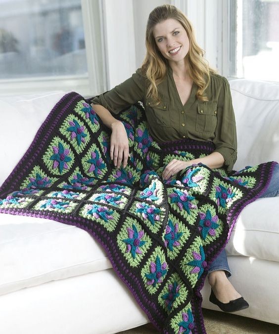 Create Your Own Stunning Passion Star Flower Throw with This Comprehensive Crochet Guide