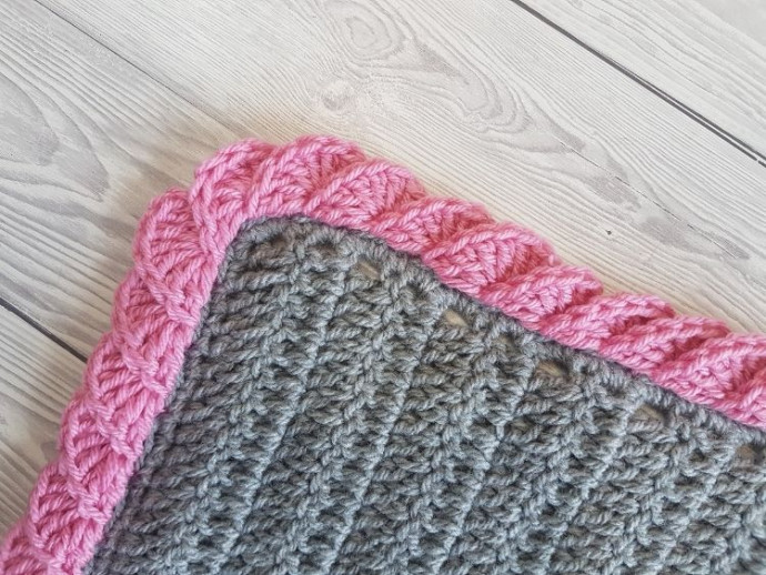 Crochet Rolling Fans Border