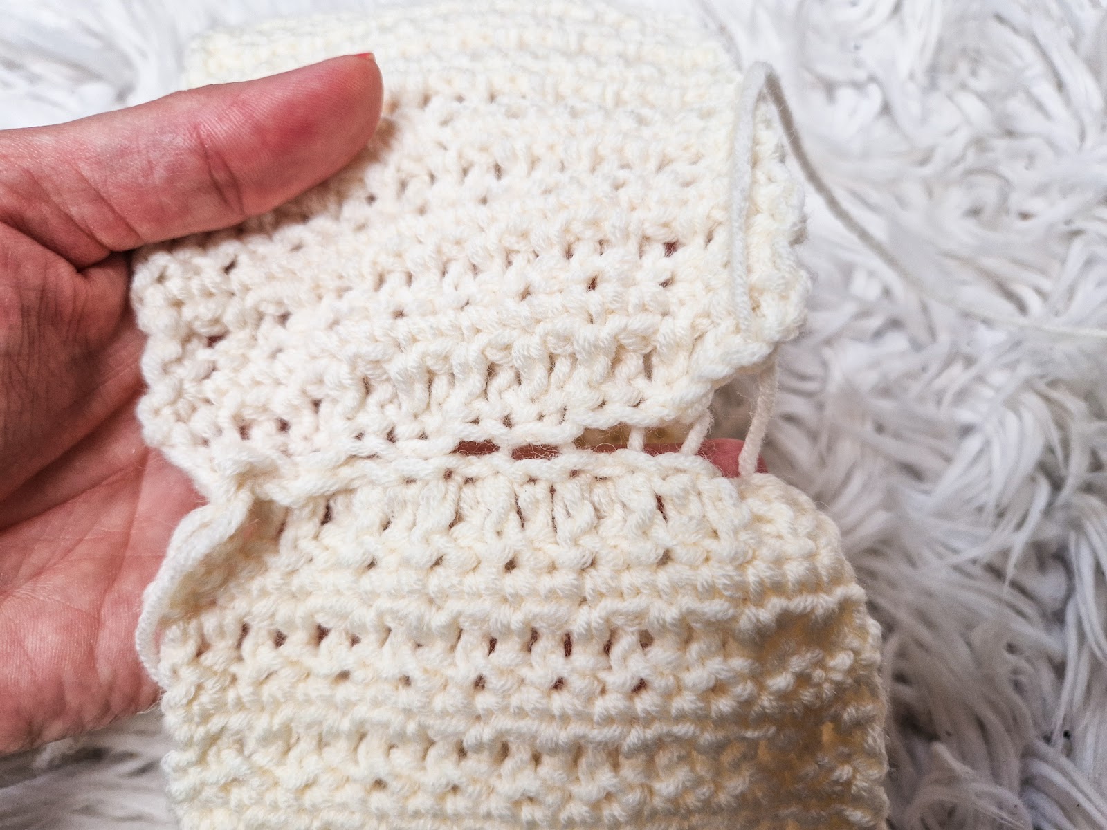 Create Your Own Cozy Crochet Winter Cables Headband with This Comprehensive Guide