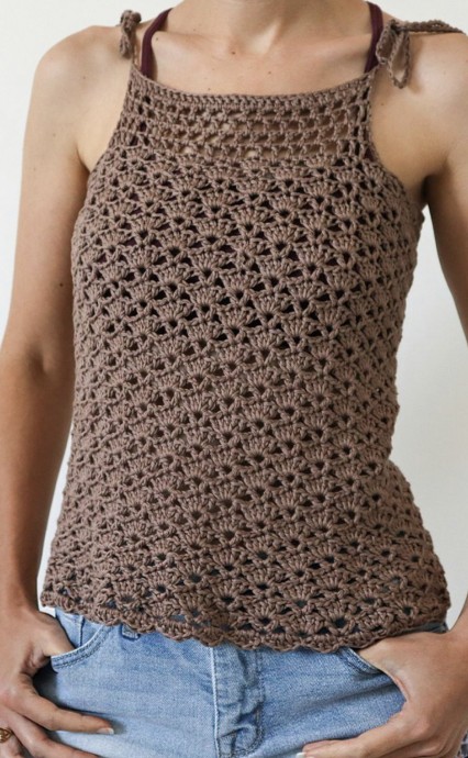 Shell and V- Stitch Crochet Top Free Pattern