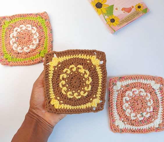 Create a Gorgeous Granny Square with Simple Post Stitch Crochet Technique Create a Gorgeous Granny Square with Simple Post Stitch Crochet Technique