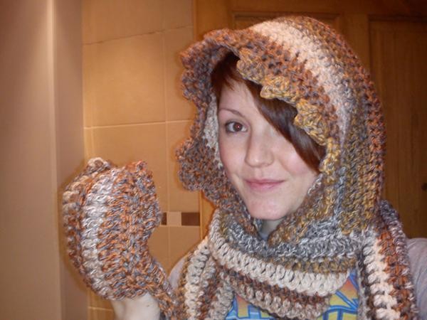Create Your Own Cozy Crochet Hooded Scarf: A Step-By-Step Guide for Beginners