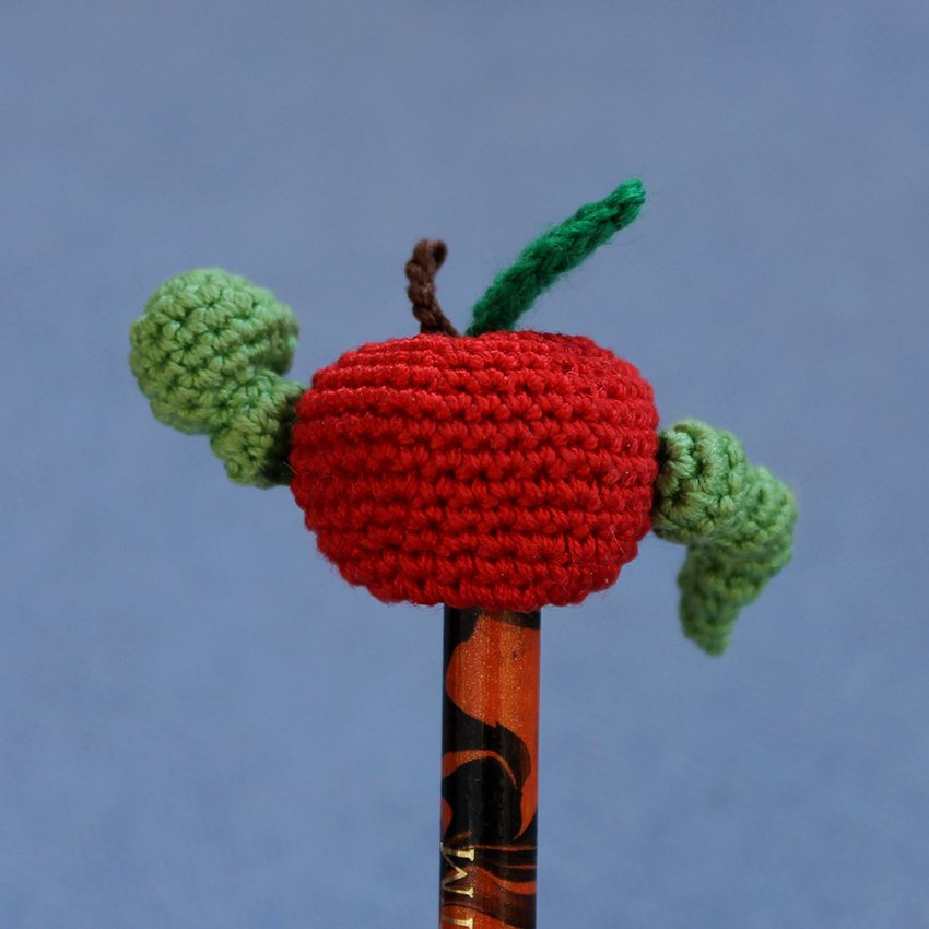 Create Whimsical Crochet Apple and Worm Pencil Decor for Your Workspace
