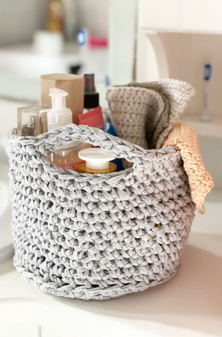 Crochet Bathroom Basket - Create Your Own Cozy Storage Solution for Your Space Crochet Bathroom Basket - Create Your Own Cozy Storage Solution for Your Space