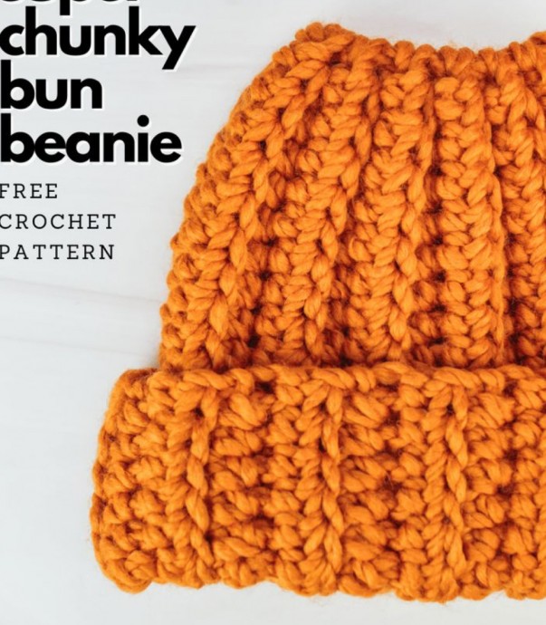 Crochet Chunky Bun Beanie Hat (Free Pattern)