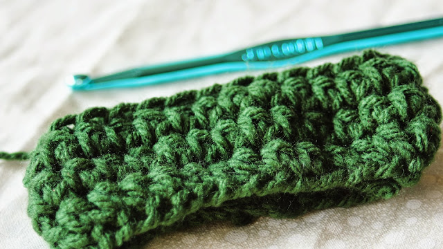 Cozy Crochet Chunky Boot Cuffs: A Stylish Winter Accessory for Your Wardrobe