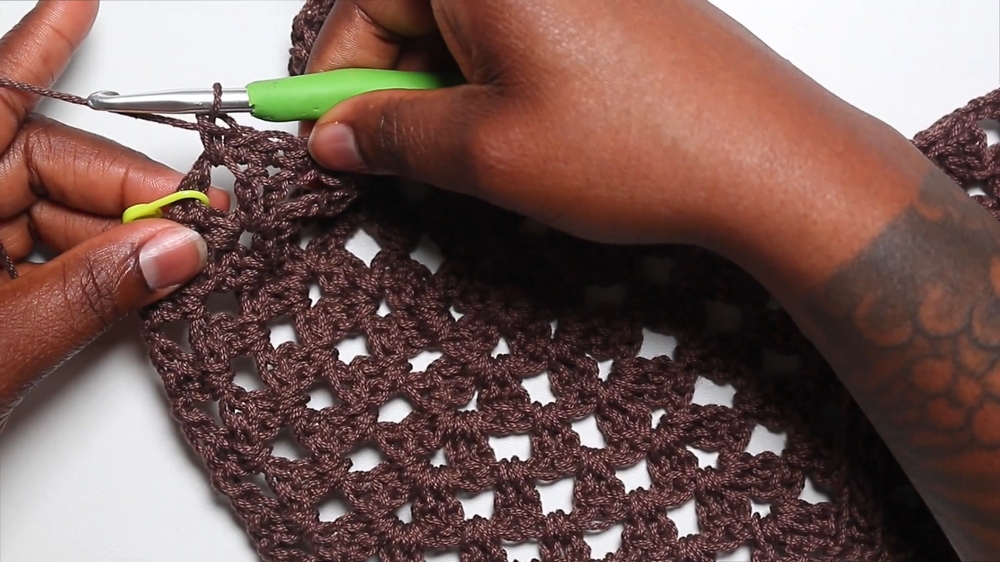 Create Your Own Crochet Pentagon Vest: Stylish Bohemian Fashion Statement