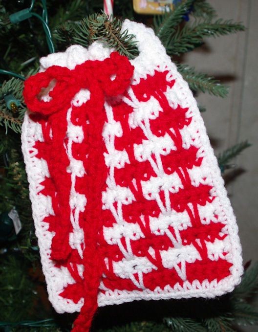 Create a Stunning Crochet Spike Stitch Gift Pouch - Detailed Guide and Materials Create a Stunning Crochet Spike Stitch Gift Pouch - Detailed Guide and Materials
