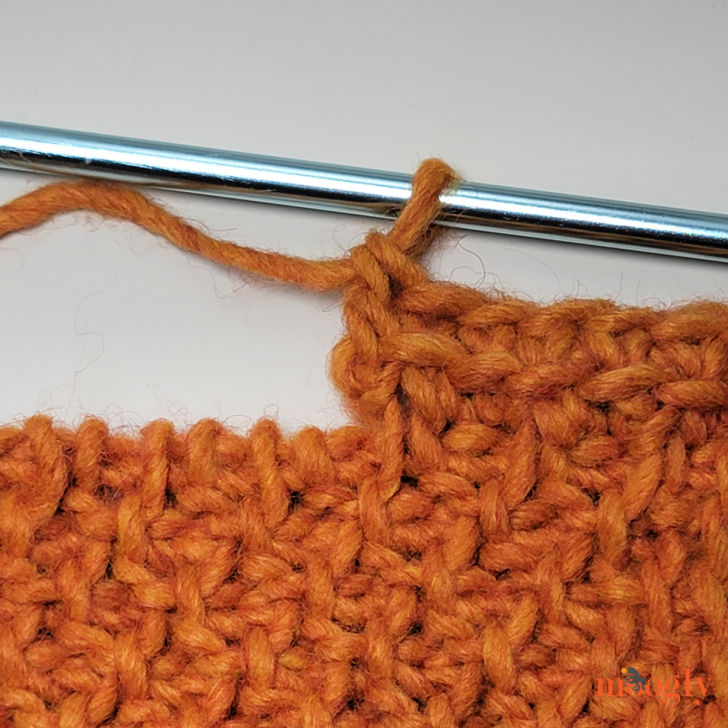 Create Your Own Crochet Tunisian Dawn Sunglasses Case - A Stylish and Functional Accessory
