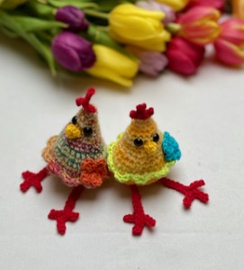 Create Adorable Cherful Colorful Spring Chickens for Easter with This Easy Crochet Pattern