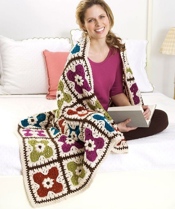 Create Your Own Stunning Crochet Blossom Patchwork Blanket - A Complete Guide Create Your Own Stunning Crochet Blossom Patchwork Blanket - A Complete Guide