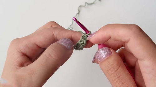 Crafting Your Own Beautiful Crochet Skirt: A Step-by-Step Guide for Unique Fashion