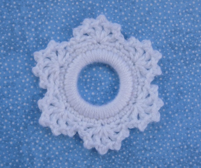 Create Beautiful Crochet Snowflake Ring Ornaments for Your Holiday Decor Create Beautiful Crochet Snowflake Ring Ornaments for Your Holiday Decor