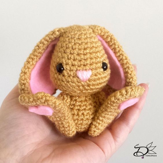 Create Your Own Adorable Crochet Easter Bunny: A Step-by-Step Guide