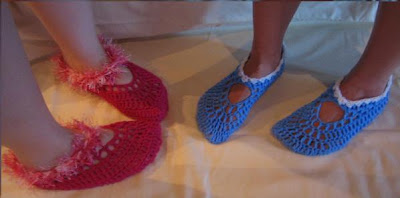 Cozy Crochet Super Slippers - Stay Warm and Stylish with Handmade Comfort