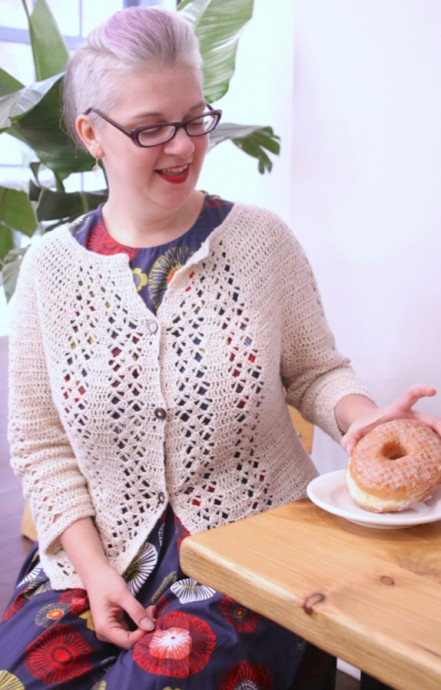 Crochet Lace Sleeve Sweater (Free Pattern)