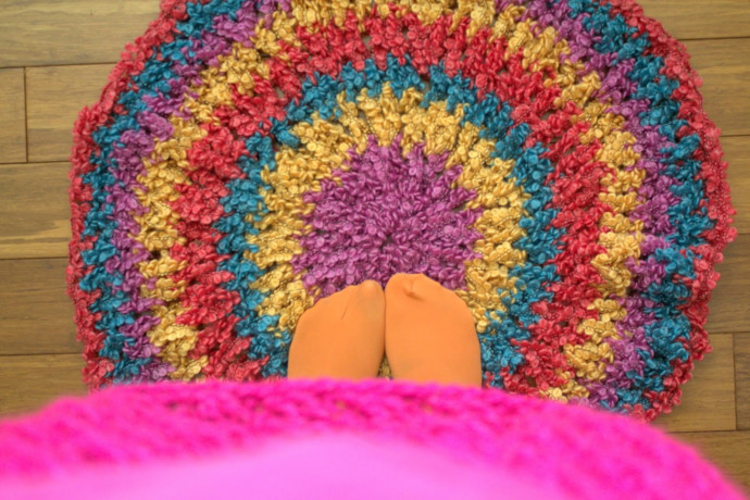 Discover the Cozy Charm of the Handmade Crochet Circle Rug/Throw for Your Home Decor Discover the Cozy Charm of the Handmade Crochet Circle Rug/Throw for Your Home Decor