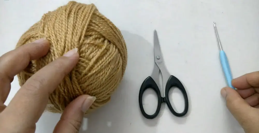 Create Your Own Cozy Pineapple Stitch Slippers – A Step-by-Step Guide