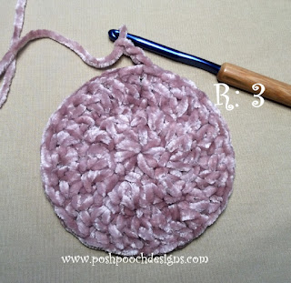 Create Your Own Adorable Crochet Velvet Bunny Pillow – Easy DIY Tutorial