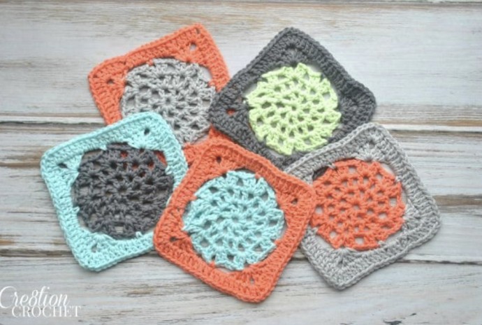 Crochet a Lace Square