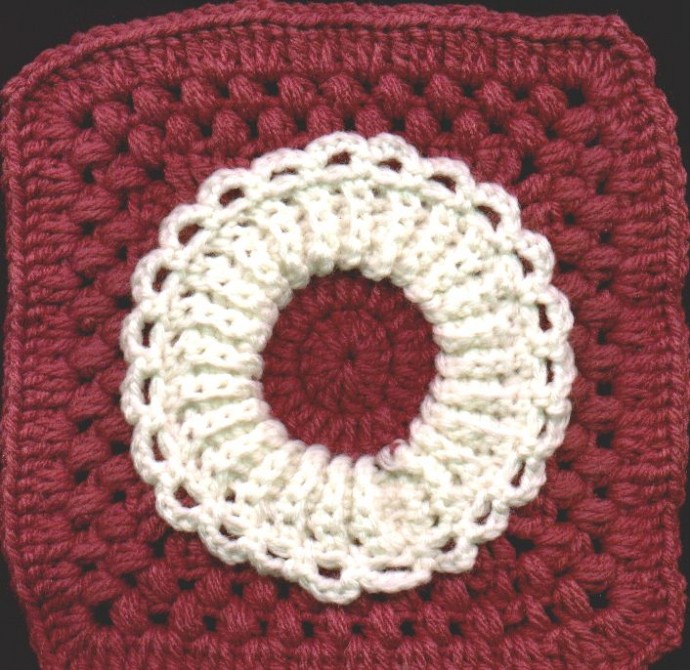Create a Charming Crochet Ruffled Collar Dishcloth for Your Kitchen Decor