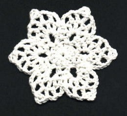 Create Enchanting Crochet Snowflake Coasters for Your Winter Decor Create Enchanting Crochet Snowflake Coasters for Your Winter Decor