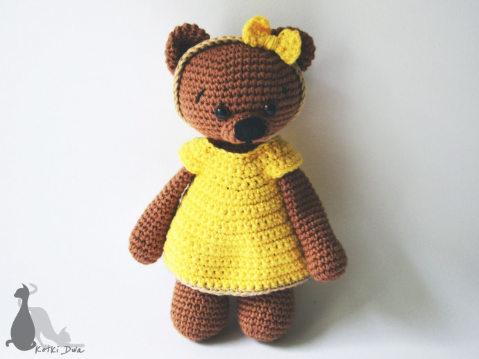 Create Your Own Crochet Lady Bear: A Step-by-Step Guide for Crafters Create Your Own Crochet Lady Bear: A Step-by-Step Guide for Crafters