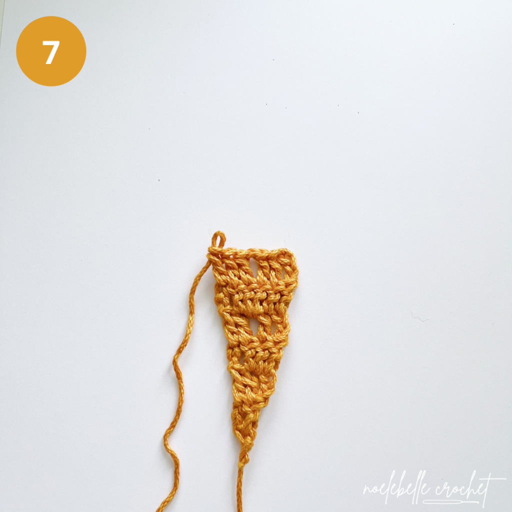Create Your Own Adorable Crochet Headwrap: A Stylish Accessory for All Seasons