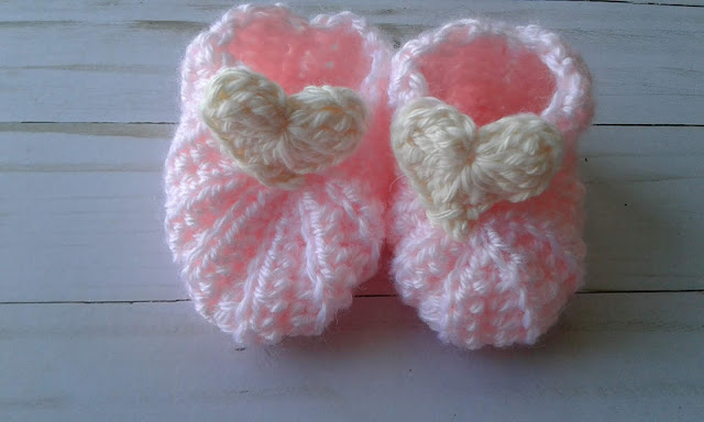 Adorable and Practical Crochet Baby Boots - A Step-by-Step Guide