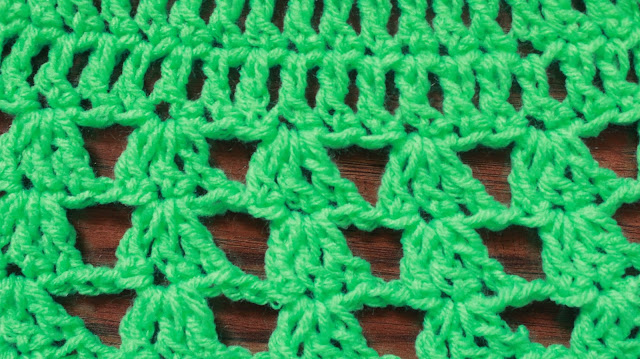 Create Your Own Crochet Crop Top Dress: A Stylish and Trendy DIY Guide