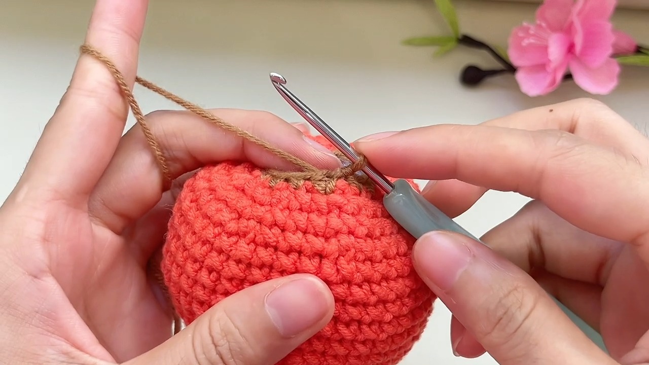 Crochet Halloween Pumpkin