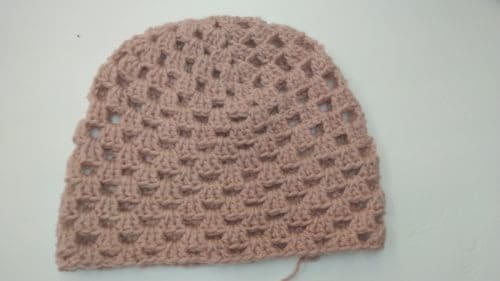 Create Your Own Crochet Granny Stripe Hat: A Step-by-Step Guide to Crafting a Stylish Accessory