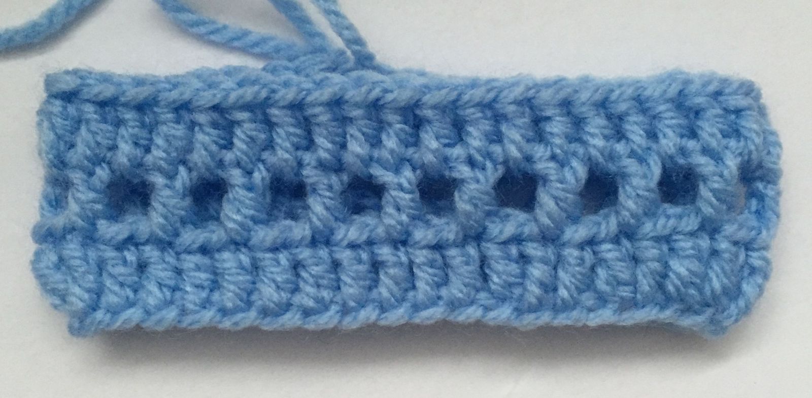 Create Cozy and Stylish Crochet Hand Sleeves: A Step-by-Step Guide