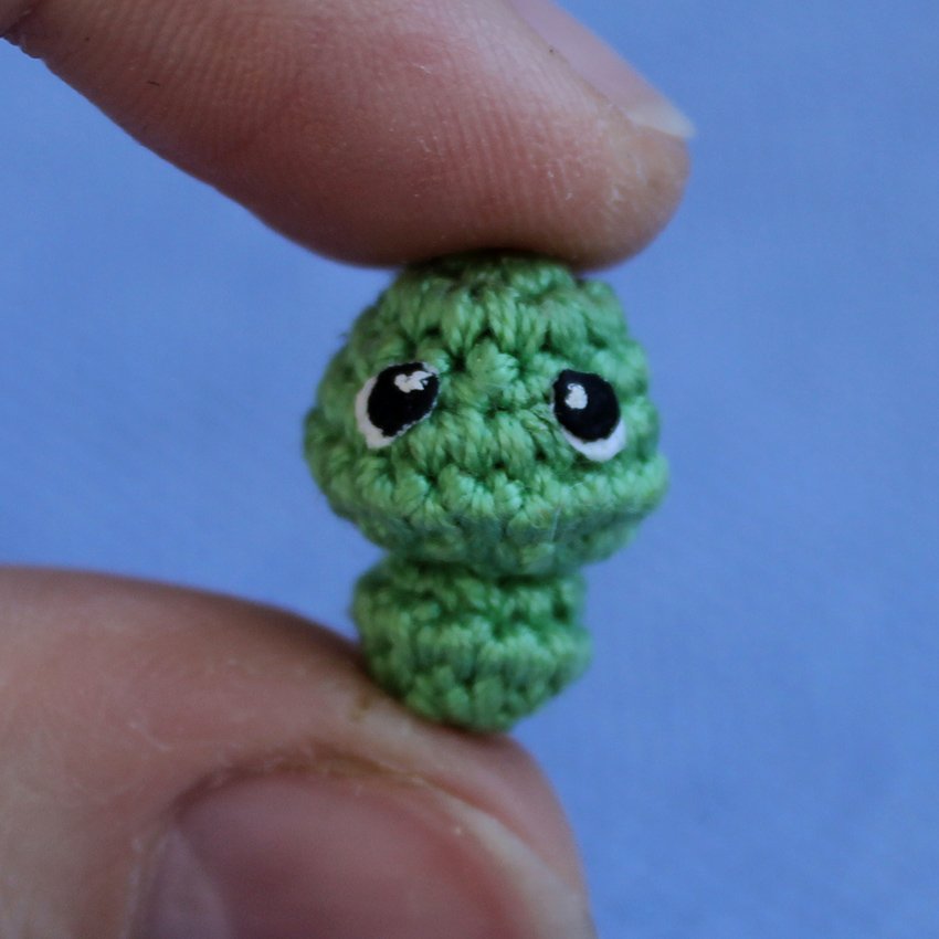 Create Whimsical Crochet Apple and Worm Pencil Decor for Your Workspace
