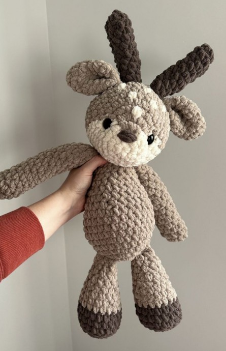 Crochet Jasper Reindeer