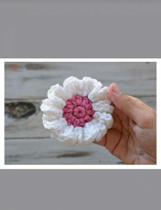 Cute Crotchet Flower Ornament