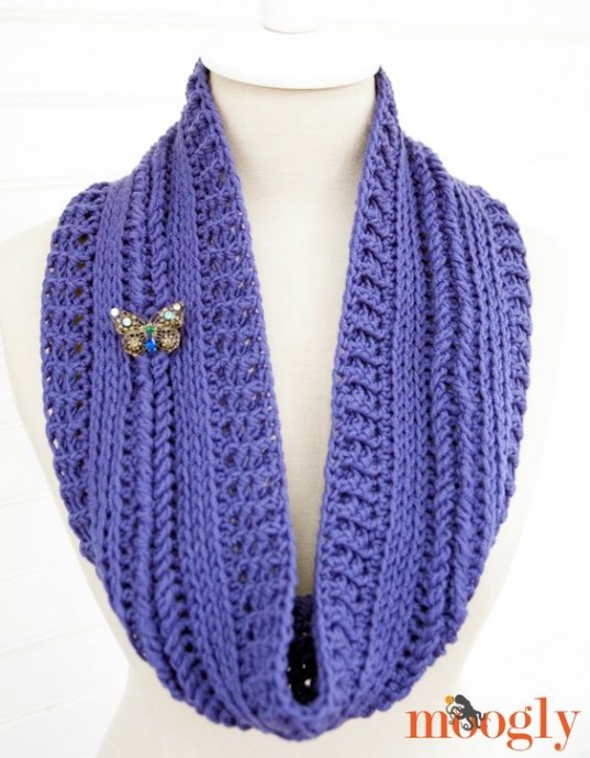 Create Your Own Stylish Crochet Up and Down Cowl – A Trendy Accessory for Every Outfit Create Your Own Stylish Crochet Up and Down Cowl – A Trendy Accessory for Every Outfit