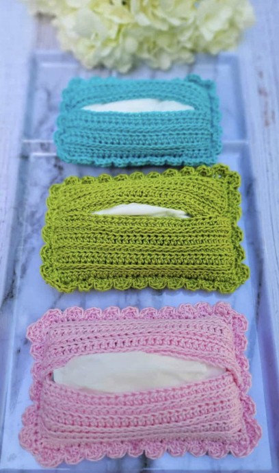 Travel Tissue Holder - Free Crochet Pattern