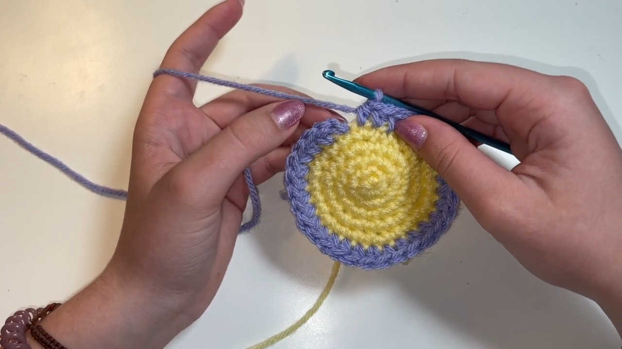 Create Beautiful Crochet Flower Coasters for Your Home D&eacute;cor