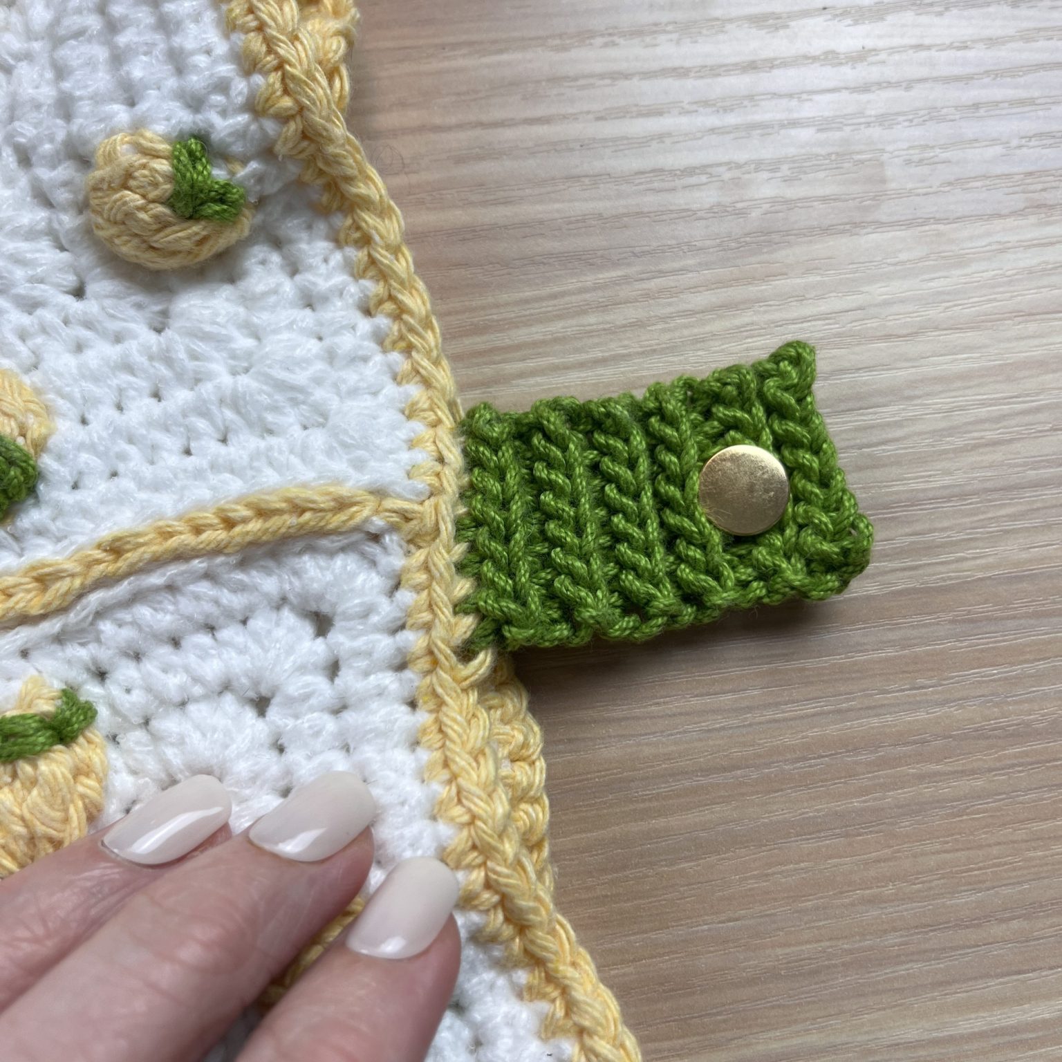 Create Your Own Crochet Lemon Laptop Sleeve: A Fun and Functional Guide