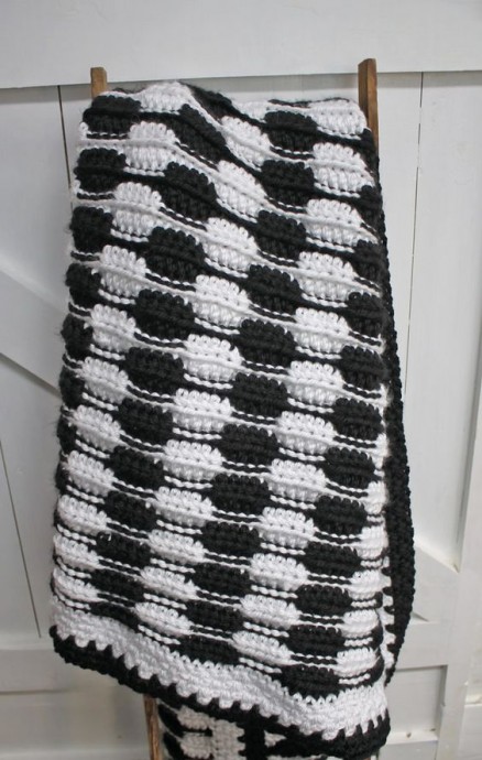 Crochet Black and White Blanket  Wave Throw