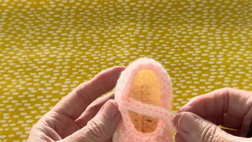 Adorable and Stylish Crochet Baby Shoes: A Complete Guide for Creative Parents