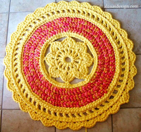 How to Crochet a Stunning Circular Floral Rug: A Step-by-Step Guide